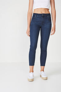 Mid Rise Grazer Skinny Jean