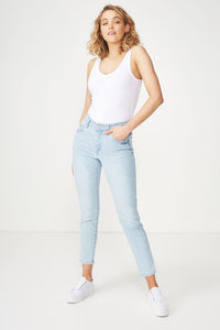 Mid Rise Grazer Skinny Jean